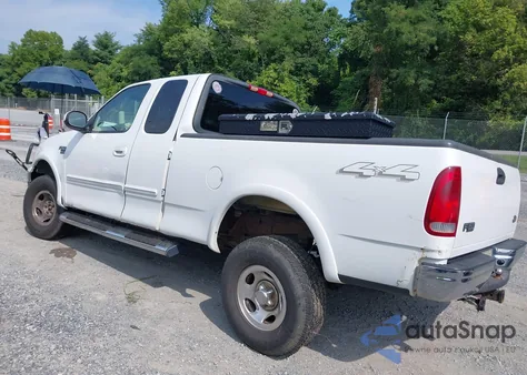 2003 Ford F-150 Lariat/Xl/Xlt z USA, uszkodzony, nr VIN 1FTRX18L33NB32233